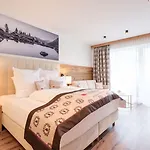 Hotel Alpenkoenigin - Alpine Luxury