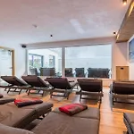Hotel Alpenkönigin - Alpine Luxury - Sommer Silvretta Premium Card Inklusive 4*