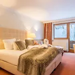 Alpenkoenigin - Alpine Luxury Hotel 4*