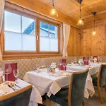 Hotel Alpenkönigin - Alpine Luxury - Sommer Silvretta Premium Card Inklusive See