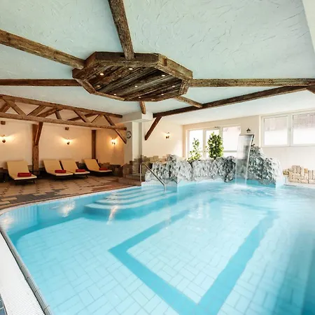 ホテル Alpenkoenigin - Alpine Luxury