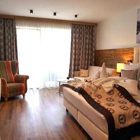 Hotell Alpenkoenigin - Sommer Silvretta Premium Card Inklusive