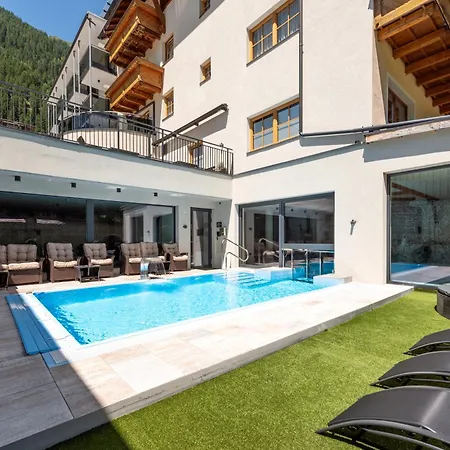 Hotell Alpenkoenigin - Sommer Silvretta Premium Card Inklusive 4*