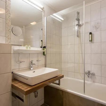 Alpenkoenigin - Alpine Luxury Hotel 4*