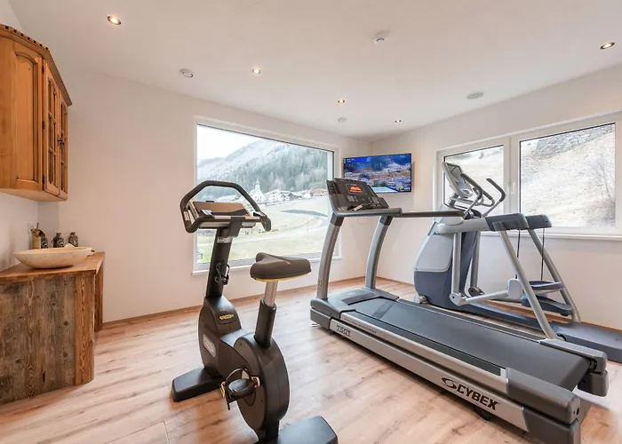 Alpenkoenigin - Alpine Luxury Hotel 4*