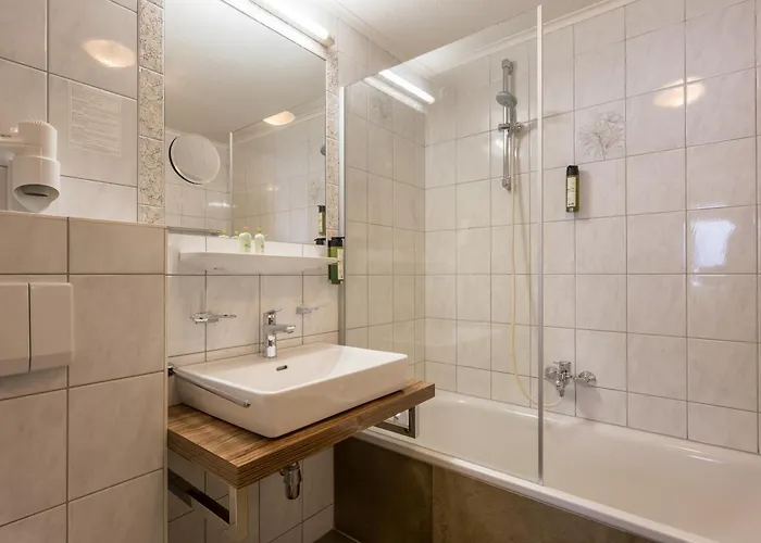 Alpenkoenigin - Alpine Luxury Hotel 4*