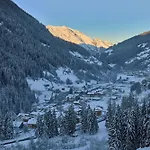 Alpenkoenigin - Alpine Luxury 4* סי