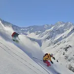 מלון Alpenkoenigin - Alpine Luxury