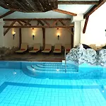 Alpenkoenigin - Alpine Luxury Hotel 4*