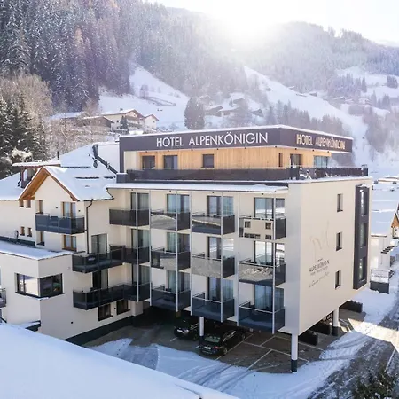 Alpenkoenigin - Sommer Silvretta Premium Card Inklusive