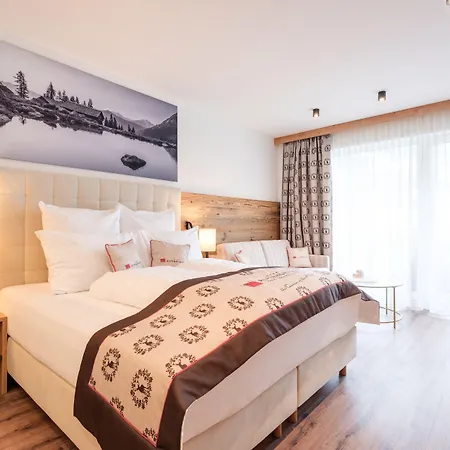 Hotel Alpenkoenigin - Alpine Luxury