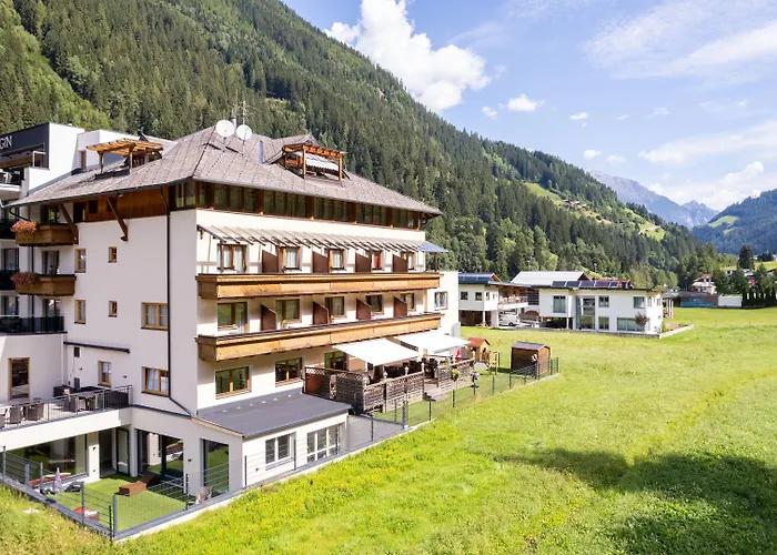 Alpenkoenigin - Alpine Luxury 4* سي